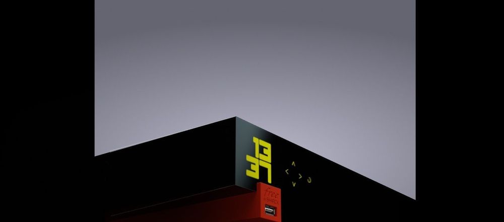 Server Freebox Révolution Light signé Starck